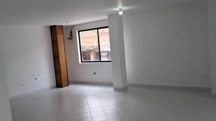 Bodega en arriendo en Mesa, Envigado, 120 m² · foto 2 de 3