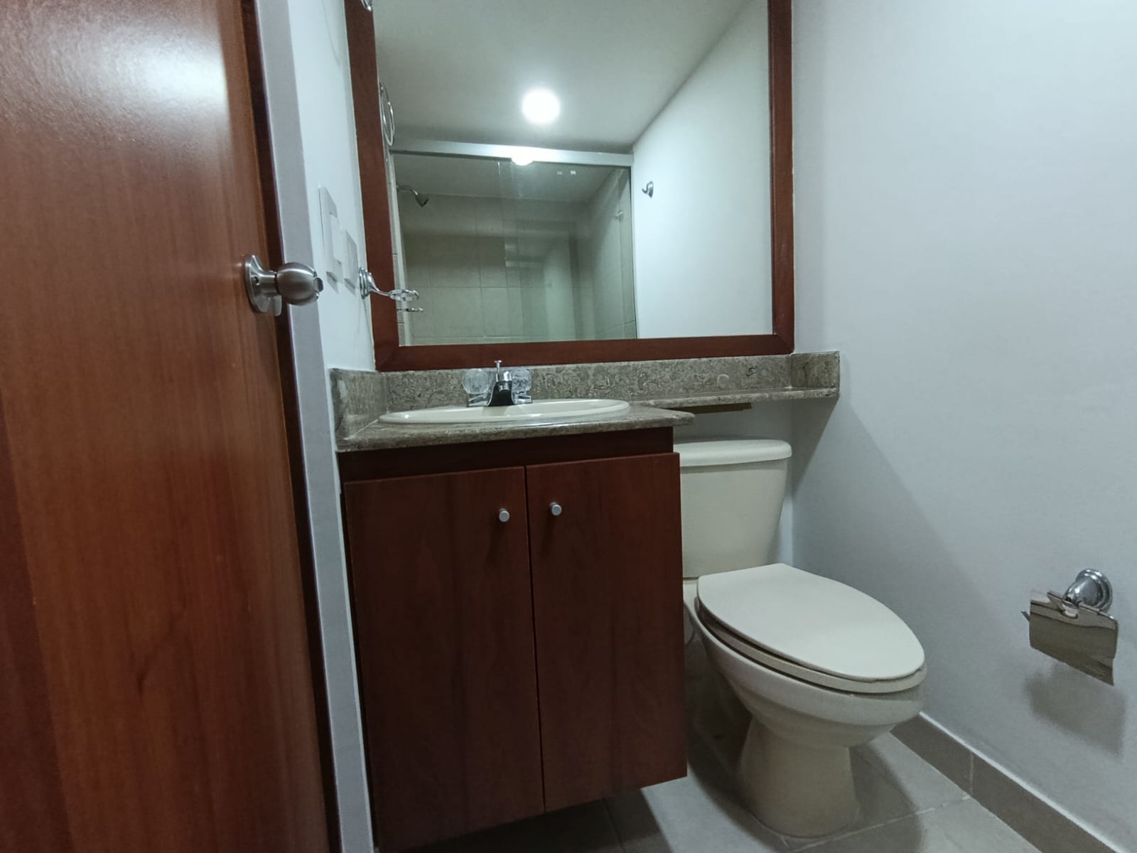 Apartaestudio en arriendo en El Poblado, Medellín · foto 12 de 13