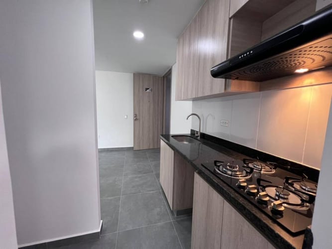 Apartamento de 2 alcobas en venta en Loma De La Doctora, Sabaneta, 73 m² · foto 3 de 24