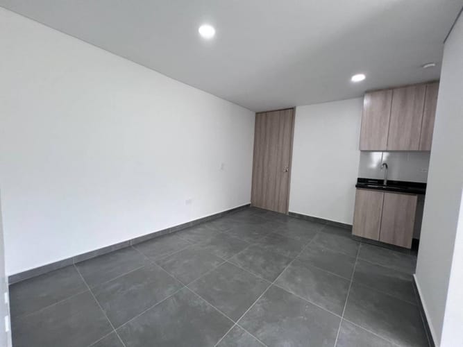 Apartamento de 2 alcobas en venta en Loma De La Doctora, Sabaneta, 73 m² · foto 4 de 24