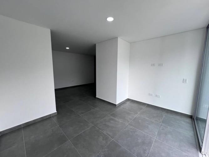Apartamento de 2 alcobas en venta en Loma De La Doctora, Sabaneta, 73 m² · foto 11 de 24