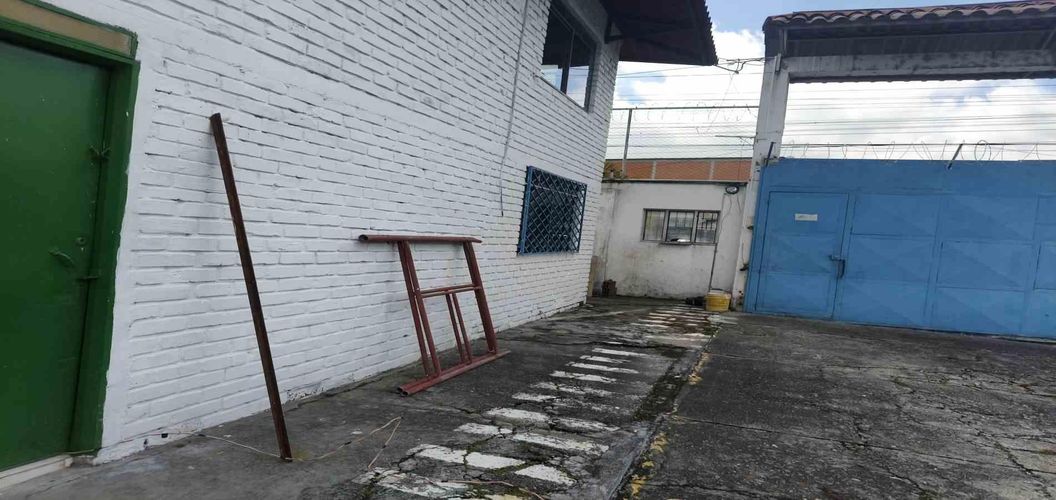 Bodega en arriendo en Armenia, 410 m² · foto 12 de 24