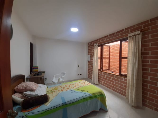 Casa de 4 alcobas en venta en Vereda San Jose, Sabaneta, 284 m² · foto 9 de 24