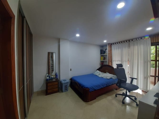 Casa de 4 alcobas en venta en Vereda San Jose, Sabaneta, 284 m² · foto 10 de 24
