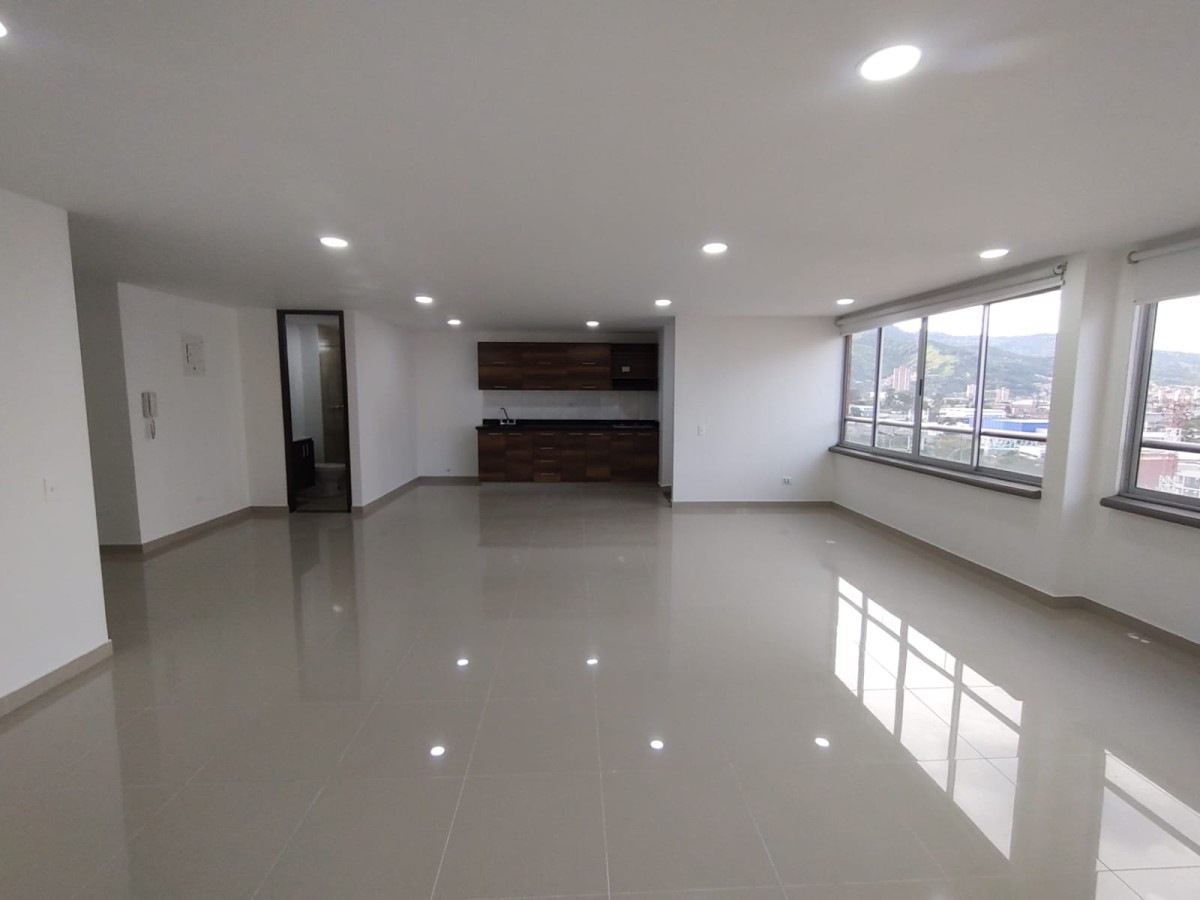 Apartamento en venta en Suramérica, Itagüí · foto 2 de 15