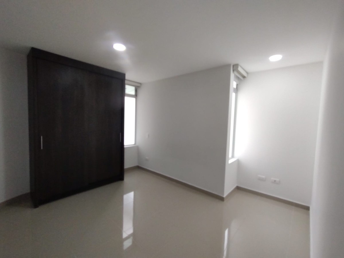 Apartamento en venta en Suramérica, Itagüí · foto 11 de 15