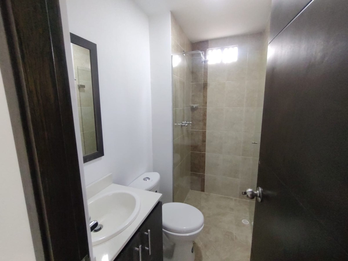 Apartamento en venta en Suramérica, Itagüí · foto 12 de 15