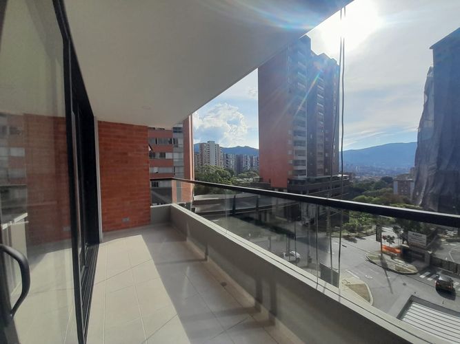 Apartamento de 2 alcobas en arriendo en Loma Del Esmeraldal, Envigado, 126 m² · foto 13 de 19