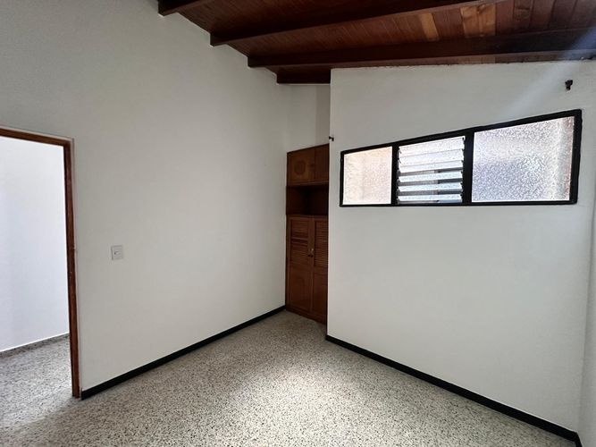 Casa de 3 alcobas en venta en La Floresta, Medellín, 101 m² · foto 7 de 16