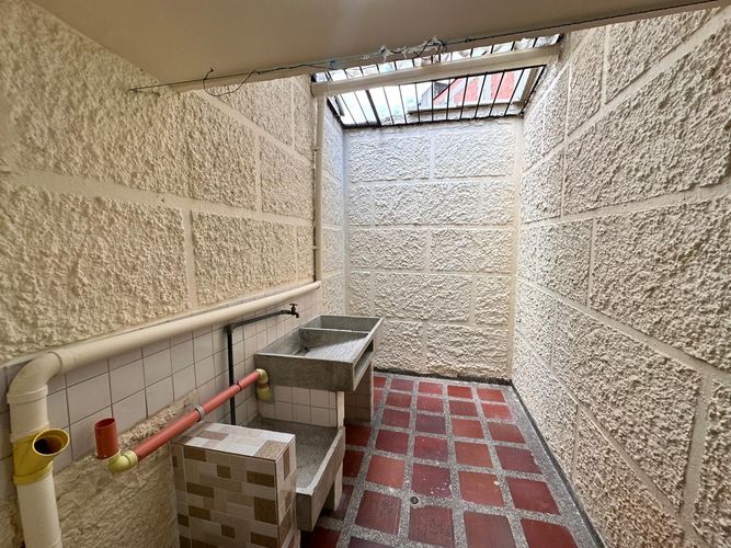 Casa de 3 alcobas en venta en La Floresta, Medellín, 101 m² · foto 16 de 16