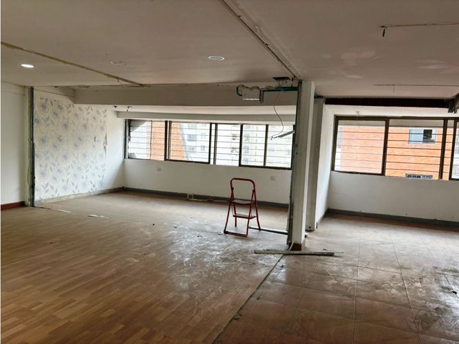Casa de 7 alcobas en venta en Normandia, Cali, 690 m² · foto 12 de 21