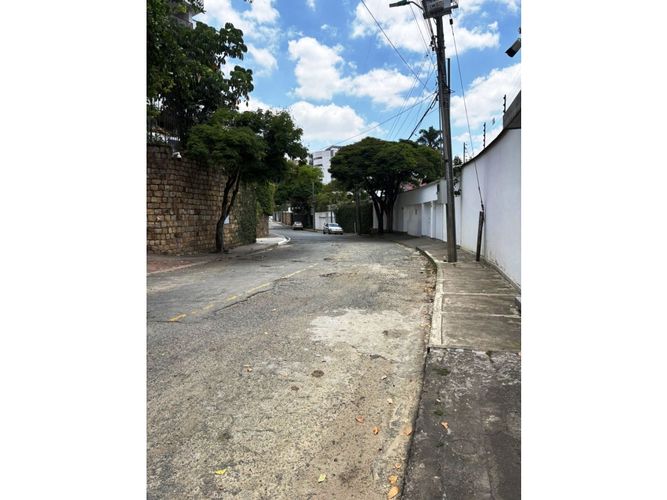 Casa de 7 alcobas en venta en Normandia, Cali, 690 m² · foto 20 de 21