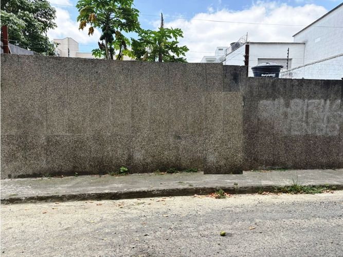 Casa de 7 alcobas en venta en Normandia, Cali, 690 m² · foto 21 de 21
