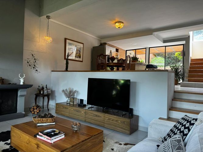Casa de 3 alcobas en venta en El Rosal, Rionegro, 214 m² · foto 15 de 19