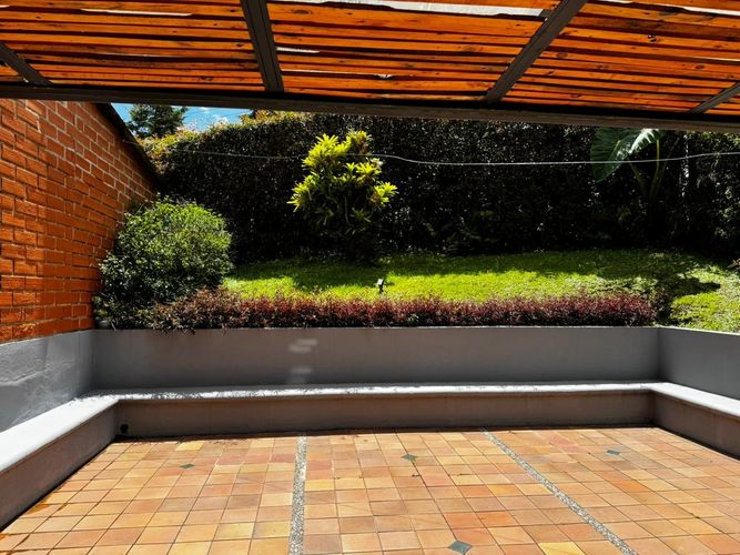 Casa de 3 alcobas en venta en El Rosal, Rionegro, 214 m² · foto 19 de 19