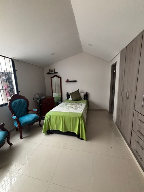 Casa de 4 alcobas en venta en Niza Norte, Bogotá, 320 m² · foto 13 de 24