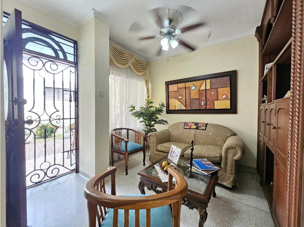 Casa en venta en Los Alpes, Barranquilla · foto 3 de 24