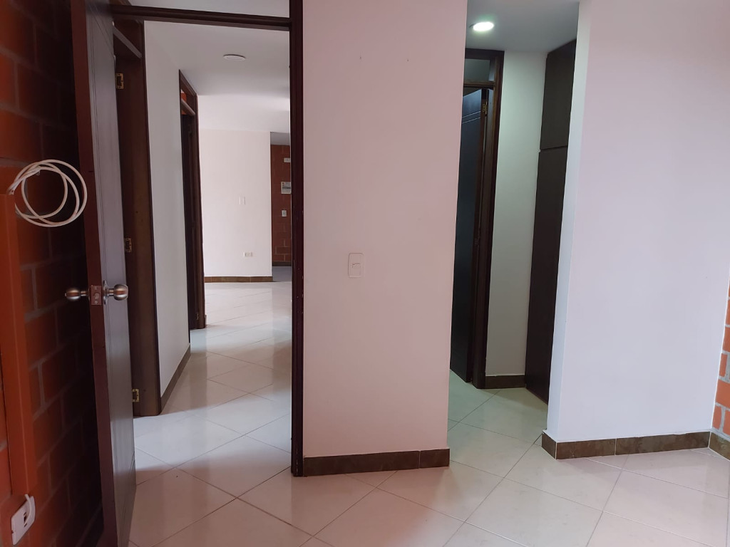 Apartamento en venta en Maria Auxiliadora, Marinilla · foto 7 de 12