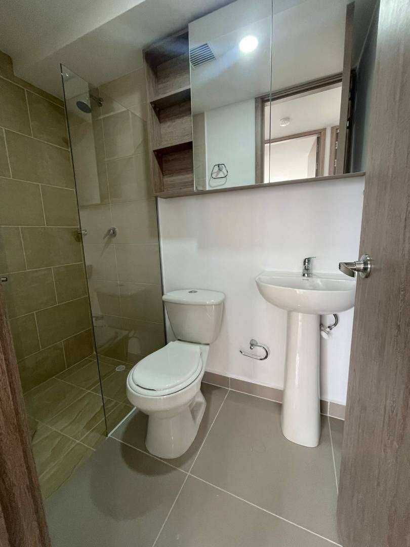 Apartamento en venta en La Ferreria, La Estrella · foto 7 de 15