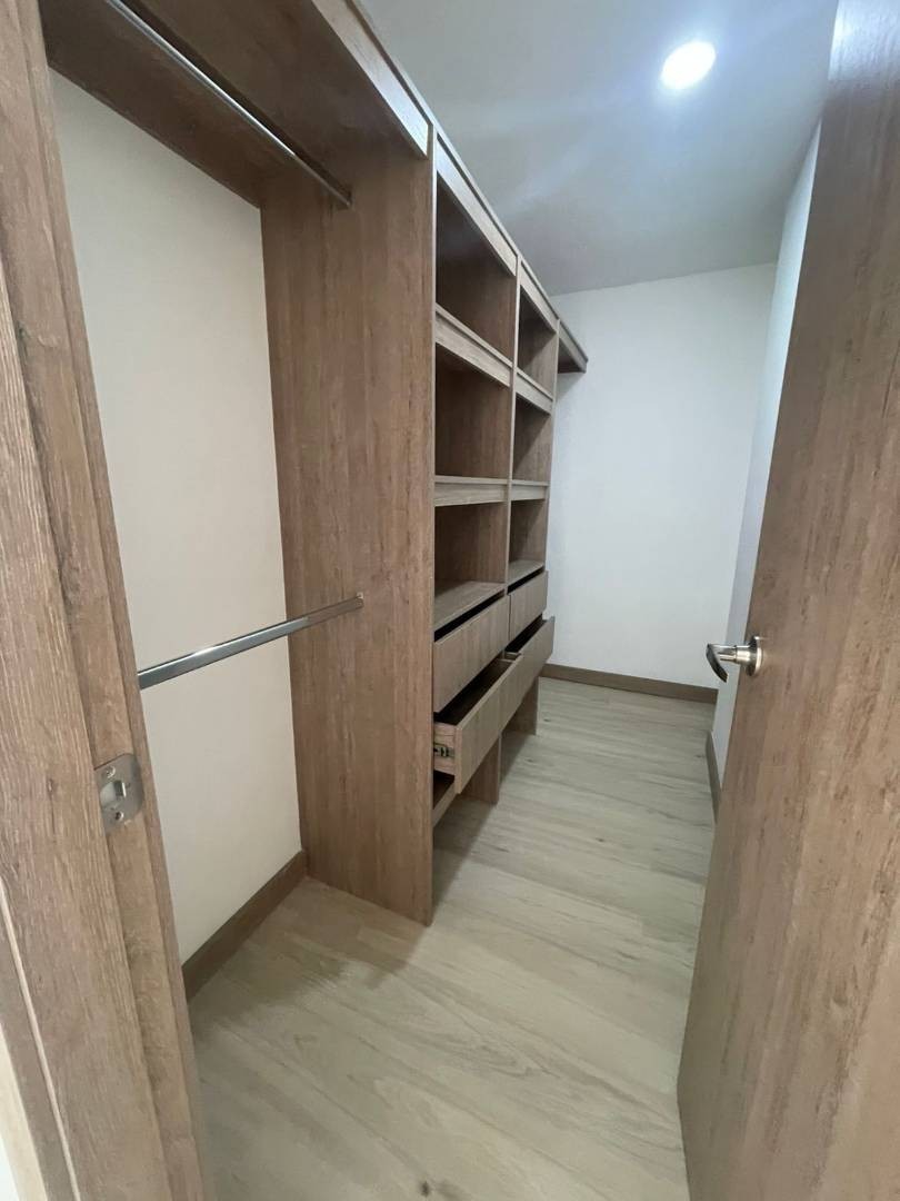 Apartamento en venta en La Ferreria, La Estrella · foto 9 de 15