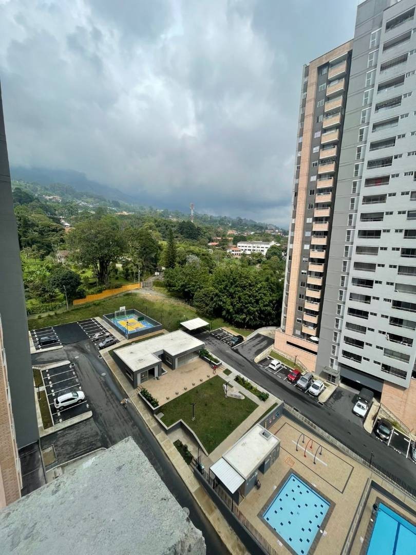 Apartamento en venta en La Ferreria, La Estrella · foto 13 de 15