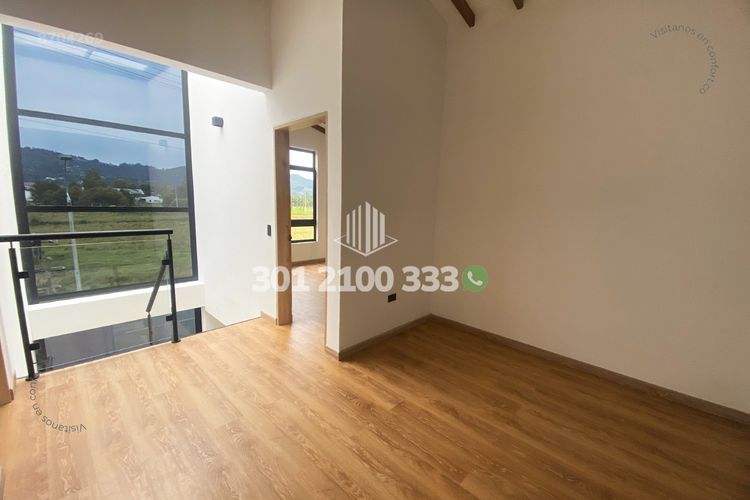 Casa de 2 alcobas en venta en Lomitas, La Ceja, 120 m² · foto 11 de 24