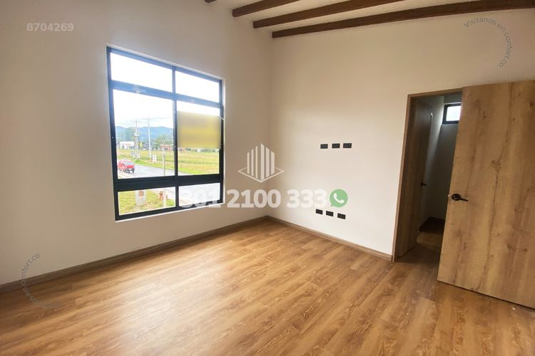 Casa de 2 alcobas en venta en Lomitas, La Ceja, 120 m² · foto 13 de 24
