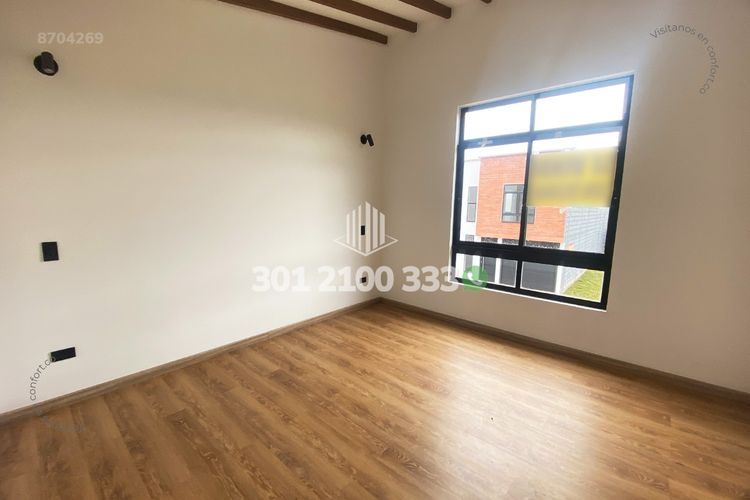 Casa de 2 alcobas en venta en Lomitas, La Ceja, 120 m² · foto 12 de 24