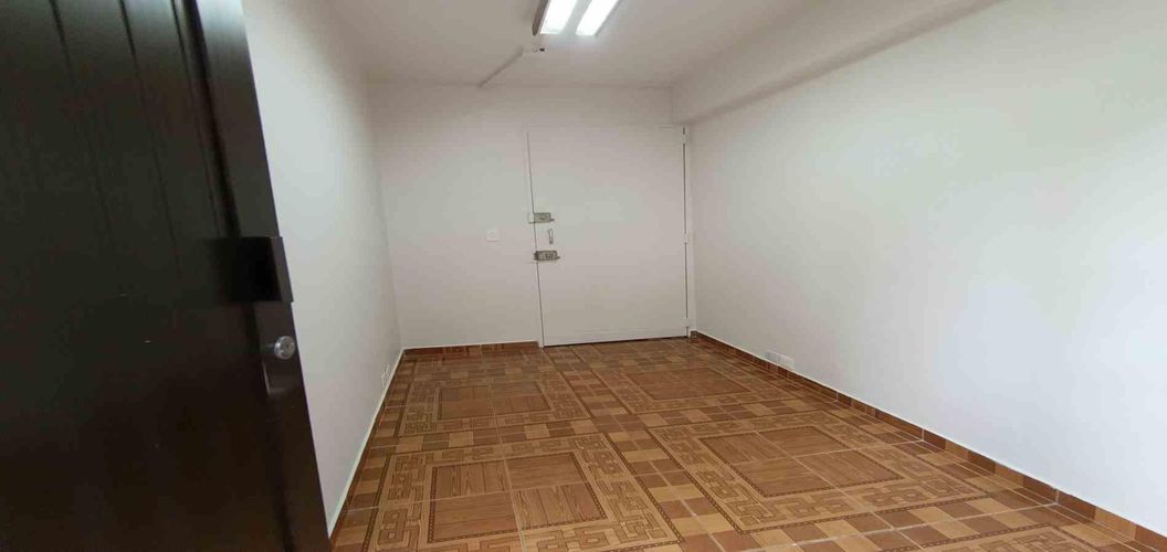 Local en arriendo en El Centro, Manizales, 6 m² · foto 3 de 13