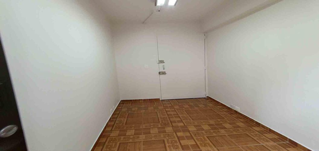 Local en arriendo en El Centro, Manizales, 6 m² · foto 4 de 13