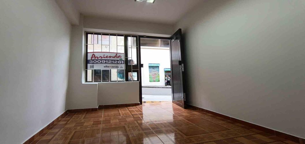 Local en arriendo en El Centro, Manizales, 6 m² · foto 8 de 13