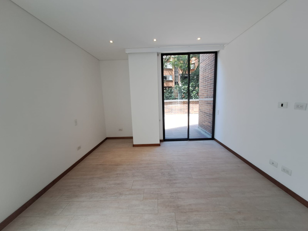 Apartamento en arriendo en El Campestre, Medellín · foto 17 de 24