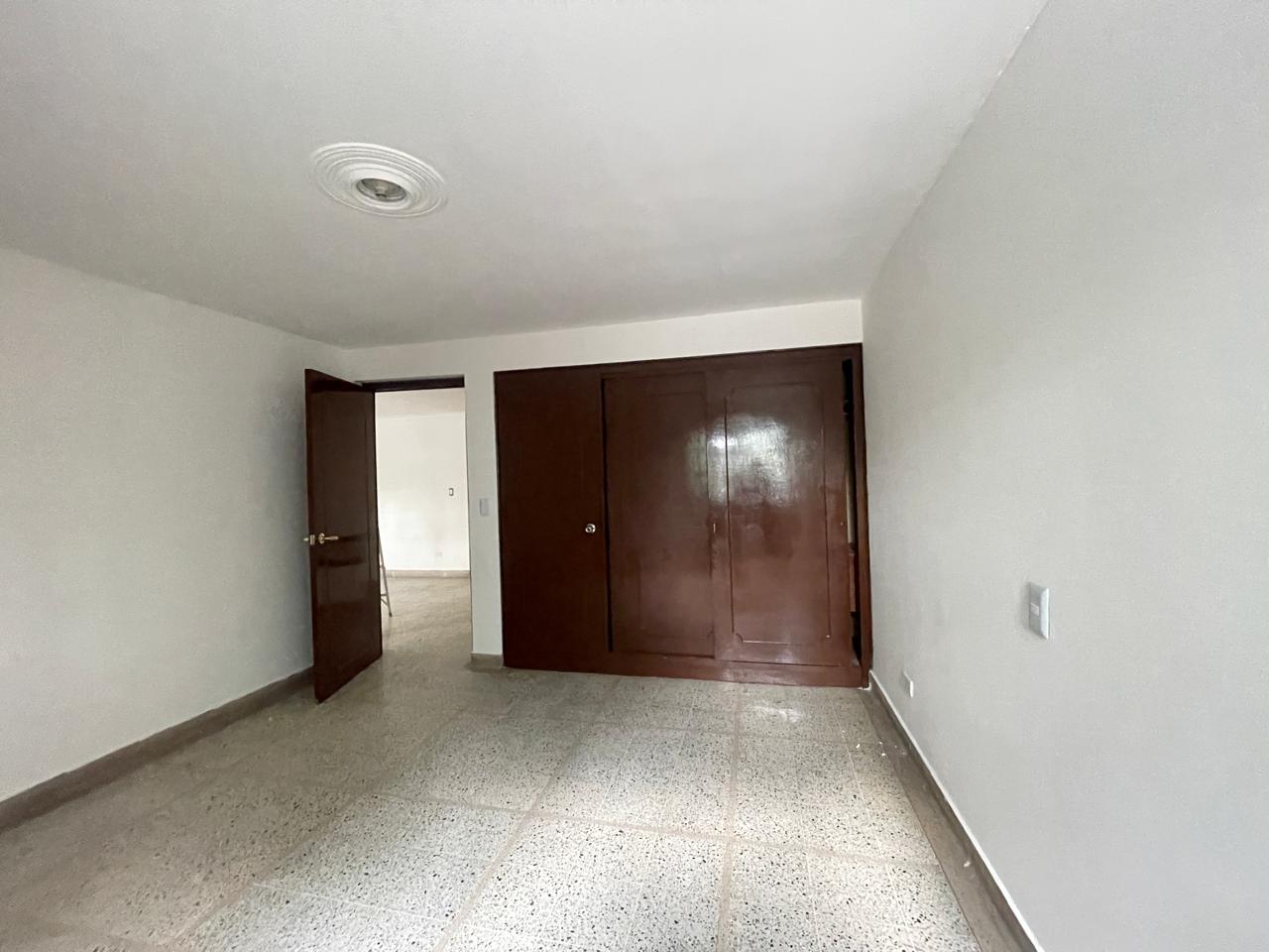 Casa en arriendo en Calasanz, Medellín · foto 9 de 20