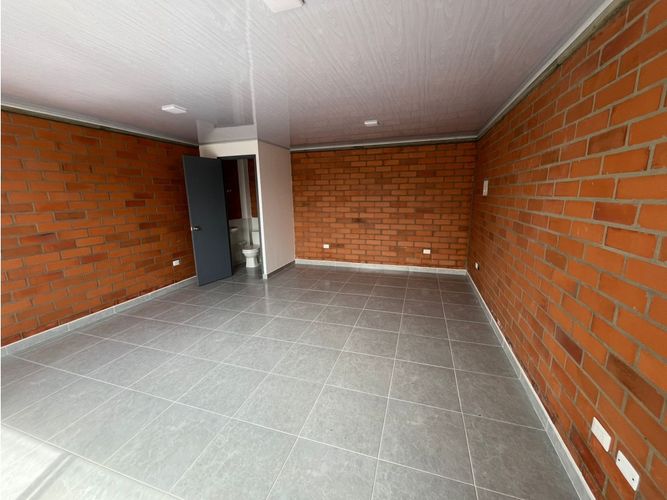 Local en venta en La Cecilia, Armenia, 30 m² · foto 7 de 12