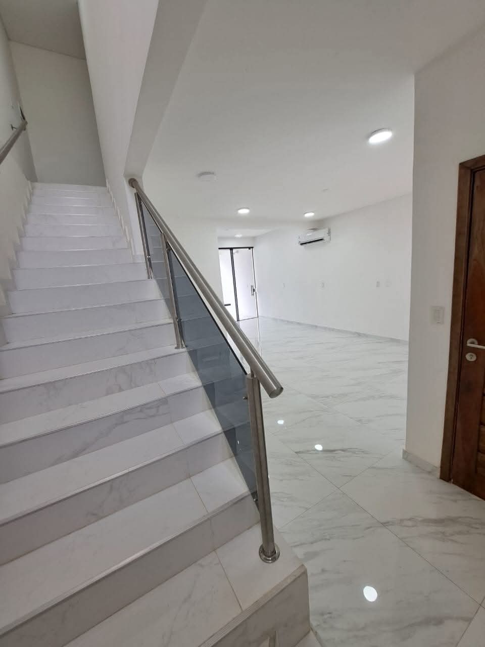 Venta, duplex, Luque, Central, Paraguay — foto 2