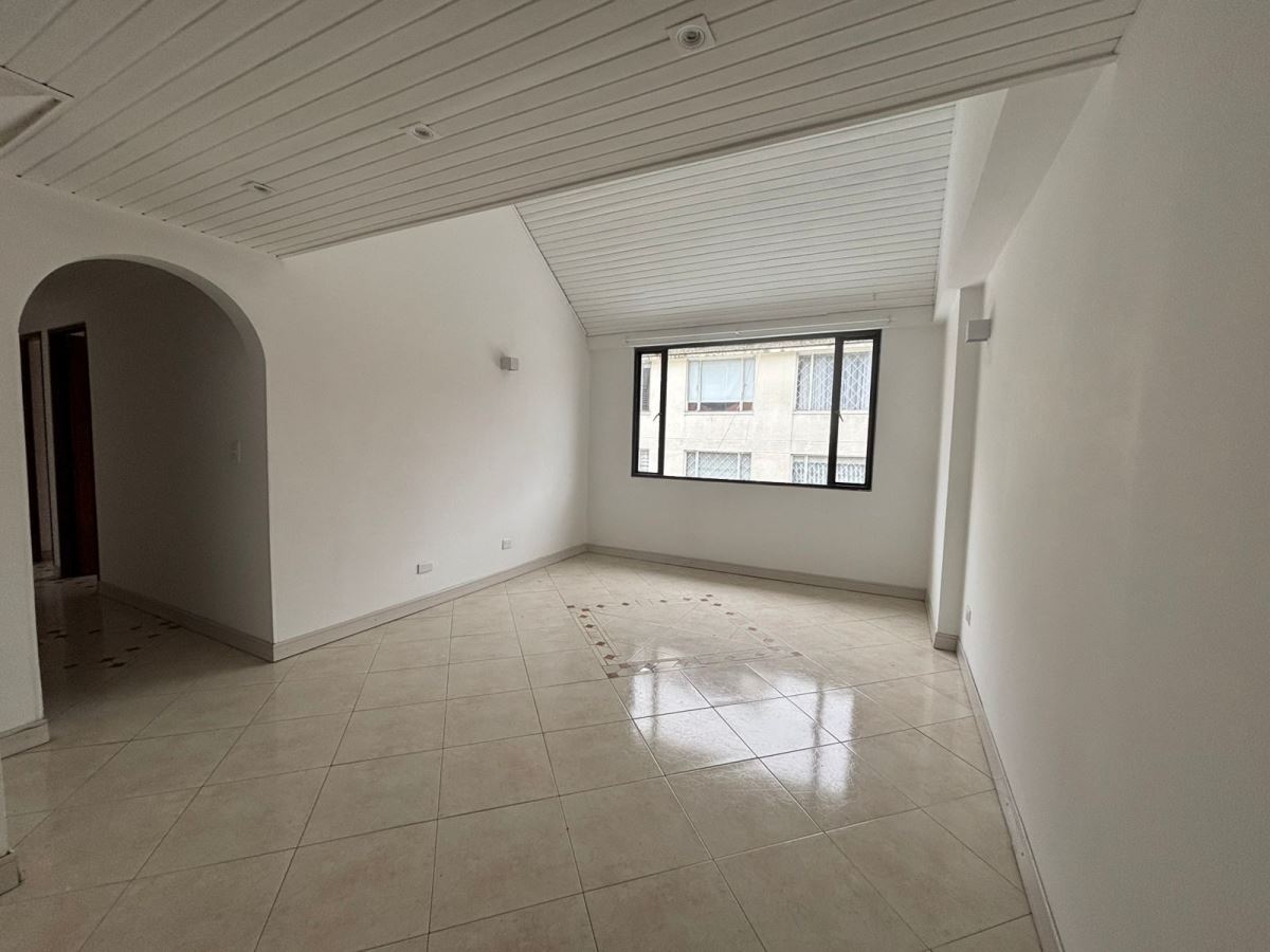 Apartamento en venta en Cedritos, Bogotá · foto 7 de 24