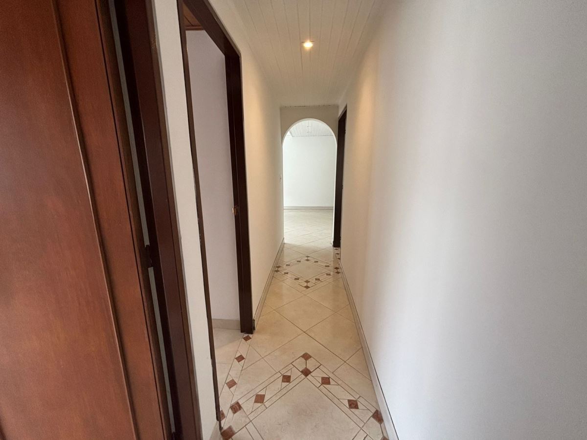 Apartamento en venta en Cedritos, Bogotá · foto 9 de 24