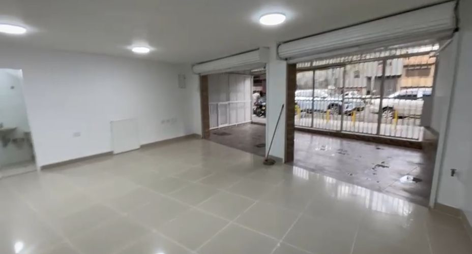 Local en arriendo en Trinidad, Medellín, 95 m² · foto 2 de 15