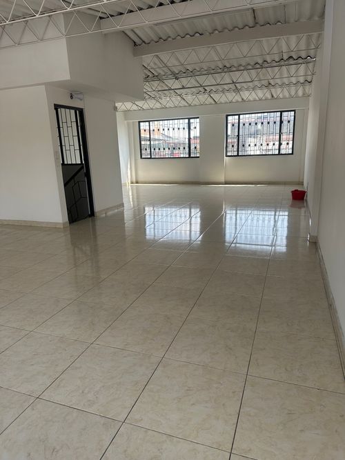 Casa de 4 alcobas en arriendo en Boyaca Real, Bogotá, 310 m² · foto 7 de 13