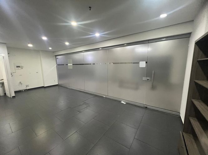 Local en arriendo en El Poblado, Medellín, 34 m² · foto 2 de 13