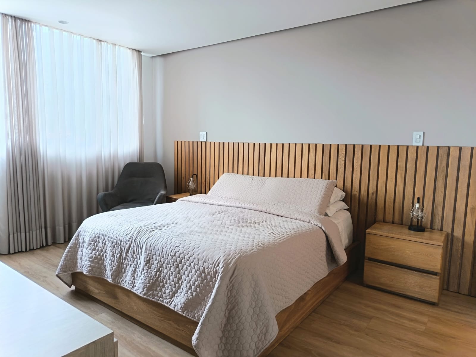 Apartamento en venta en Loma Del Esmeraldal, Envigado · foto 7 de 24