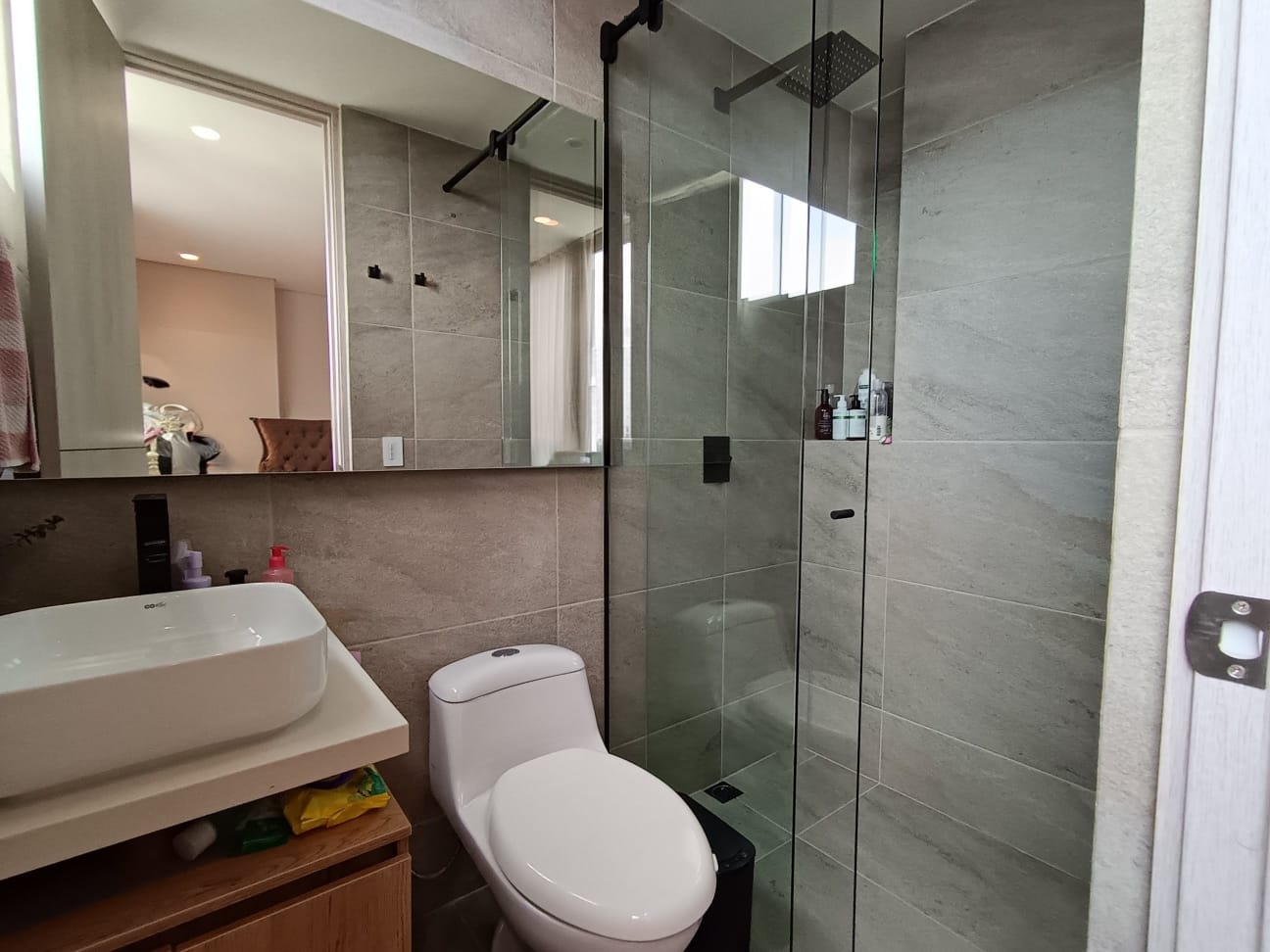 Apartamento en venta en Loma Del Esmeraldal, Envigado · foto 14 de 24