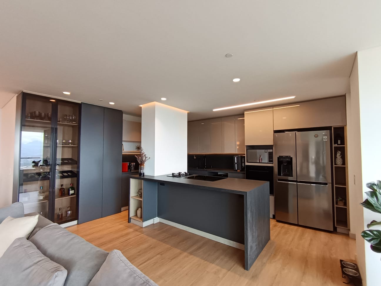 Apartamento en venta en Loma Del Esmeraldal, Envigado · foto 19 de 24