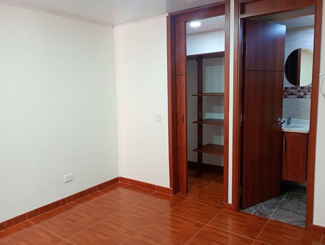 Apartamento de 3 alcobas en venta en La Prosperidad, Madrid, 67 m² · foto 4 de 24