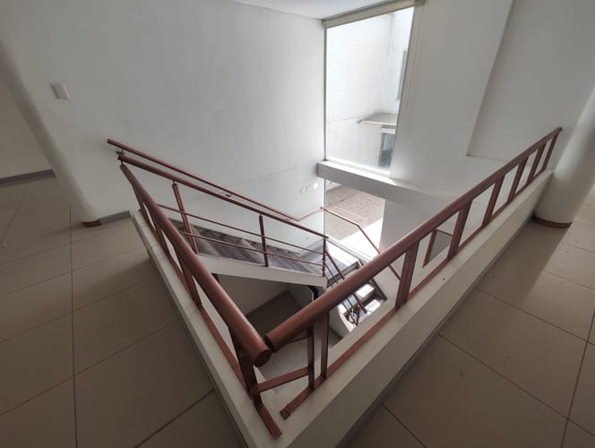 Local en arriendo en Laureles, Medellín, 670 m² · foto 16 de 20