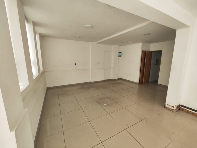 Local en arriendo en Laureles, Medellín, 670 m² · foto 17 de 20