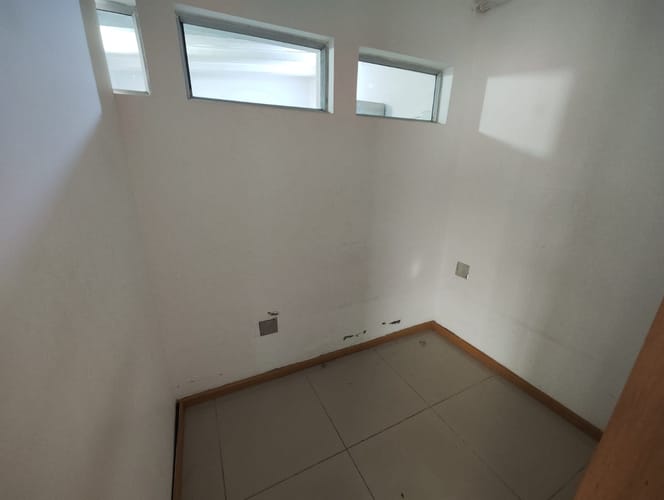 Local en arriendo en Laureles, Medellín, 670 m² · foto 19 de 20