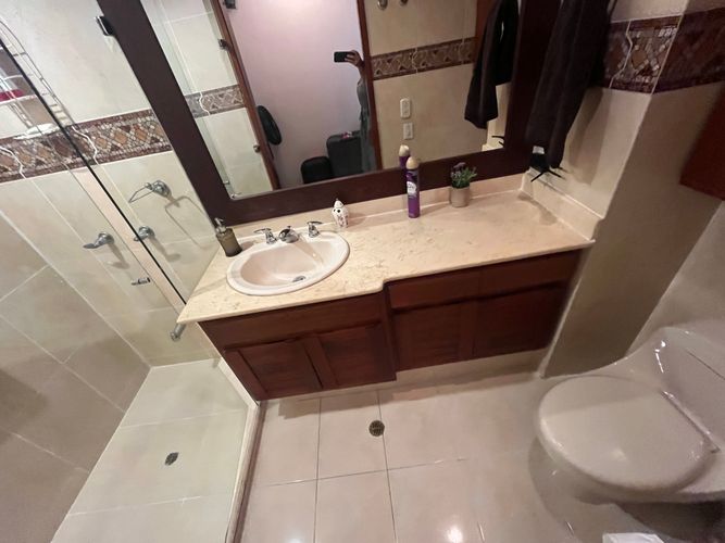 Casa de 4 alcobas en venta en Loma Benedictinos, Envigado, 285 m² · foto 8 de 24