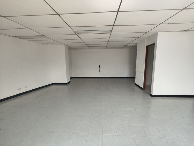 Oficina en arriendo en Lorena, Medellín, 60 m² · foto 8 de 11