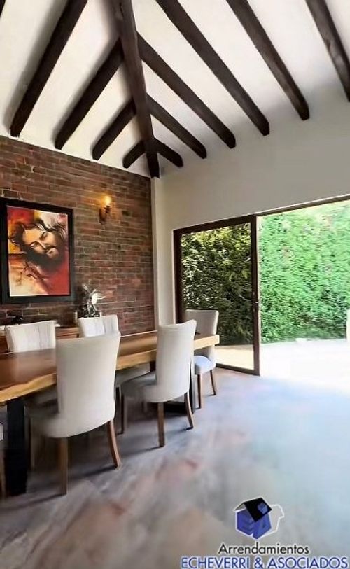 Casa de 4 alcobas en venta en Loma Del Escobero, Envigado, 1623 m² · foto 6 de 18